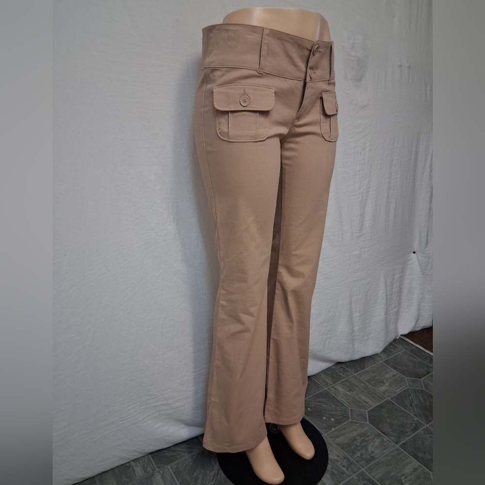 Wild Fable New Beige Flare Pants with Pocket Details Size 4 - Picture 4 of 17